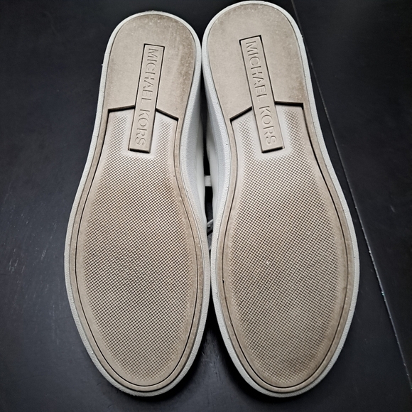 Michael Micael Kors White Sneaker Size 8.5 - Picture 12 of 13